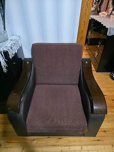 Комплекты диванов и кресел: Qonaq otağı üçün dəst: 3 nəfərlik divan + 2 ədəd kreslo — 3