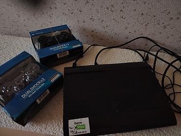 var box: Sony PlayStation 3 Super Slim konsolu + 2 ədəd DualShock 3 simsiz pult — 2
