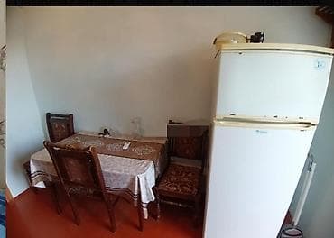 nzs kirayə: Xetaiden. Nzs e geden de xezer tv e yaxinliqda kohne tikili 2 mertebe — 4