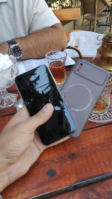 iphone iks: IPhone X, 64 GB, Ağ — 2