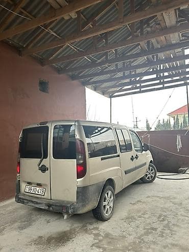 Fiat Doblo: 1.9 l | Van/Minivan