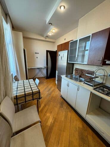 nabran kirayə: Nərimanov rayonu Koroglu Rəhimov və Təbriz küçəsinin kəsişməsi Odlar — 9