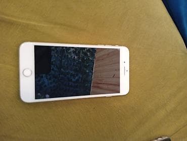 28 may telefon: IPhone 8 Plus, Ağ — 3