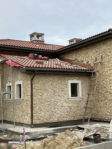 Plitə işləri: Peşəkar dam örtüyü və çardaq işləri xidməti Təklif etdiklərimiz: - — 4