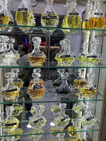 Bədənə qulluq: 30 ml bütün xanım ətirlər cəmi 10 azn və hədiyyəlik qablaşam bizdən — 1