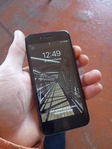 наушники apple: IPhone 7, 32 ГБ, Jet Black, Отпечаток пальца — 4