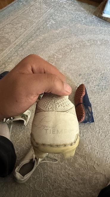 адидас: Nike Tiempo Legend futbol butsaları
Alinib 120 azn e — 4