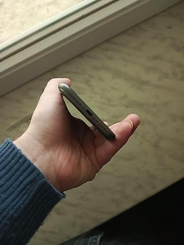 apple iphone 8: IPhone 11, 64 GB, Qara — 3