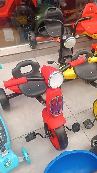 Uşaq arabaları: Üçtəkərli araba, Yeni, Cins: Oğlan, Yaş: 30 ay, Ödənişli çatdırılma, Rayonlara çatdırılma — 3