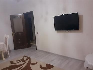 Həyət evi alıram: Obyekt və yaşayış sahəsi birlikdə 1 obyekt və 4 ev 3 balaca ev 1 böyük — 4