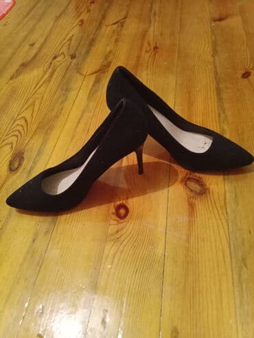 ysl ayakkabı: Tuflilər, Ölçü: 40, rəng - Qara, İşlənmiş — 2
