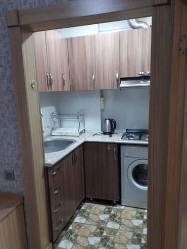 badamdarda kohne bina evleri: Yasamal rayonu,Şərifzadə,Ats ilə üzbəüz,16 mərtəbənin,6-cı — 10