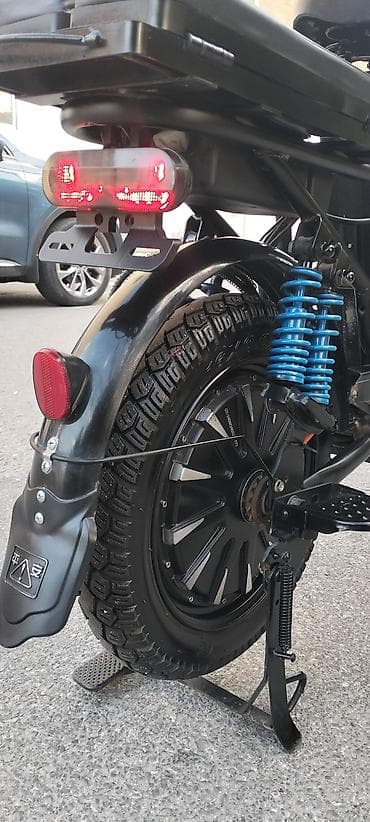 bmw e39 spoiler: Salam aleykum. Yenidir 233.km.məsafə gedib. Hər bir funksyasi — 7