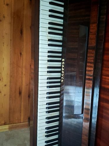Belarus (Беларусь) akustik pianino – upright model - Korpus: klassik — 4