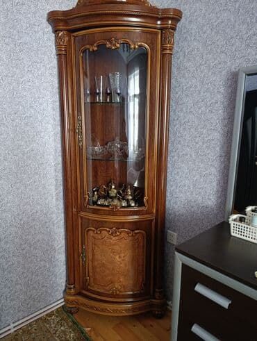 вешалки напольные для одежды оригинальные: Стеклянная витрина-шкаф, Новый, Самовывоз — 1