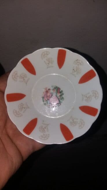 murebbe qablari: Nəlbəkilər, rəng - Qırmızı — 1