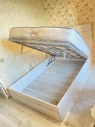 Çarpayılar: İşlənmiş, İkinəfərlik çarpayı, Bazalı, Matras ilə, Siyirməsiz, Azərbaycan — 2