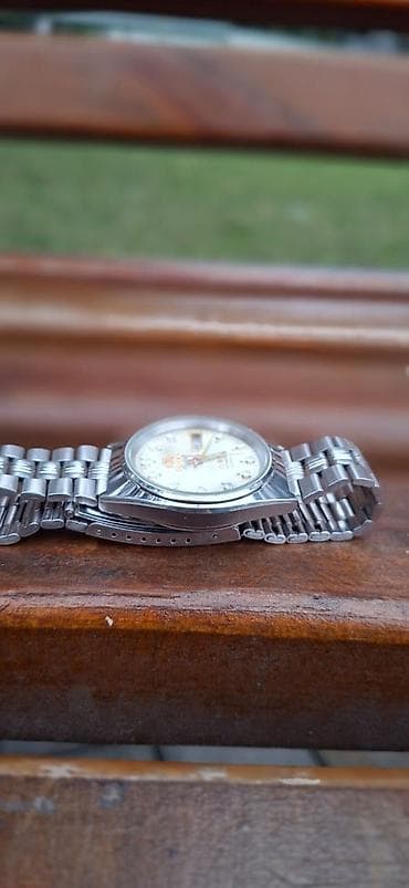 maqnitli saat: İşlənmiş, Qol saatı, Orient — 10