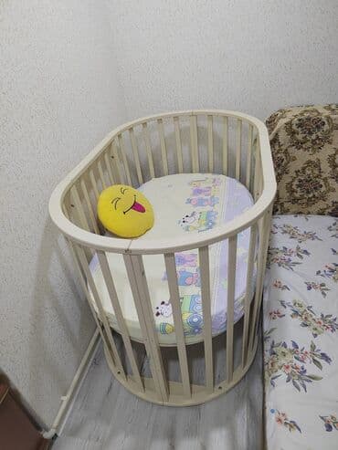 детская кроватка бу: Oğlan və qız üçün, İşlənmiş, Yumru, Beşik, Dəst ilə, Matras ilə, Yellənmə mexanizmsiz — 2