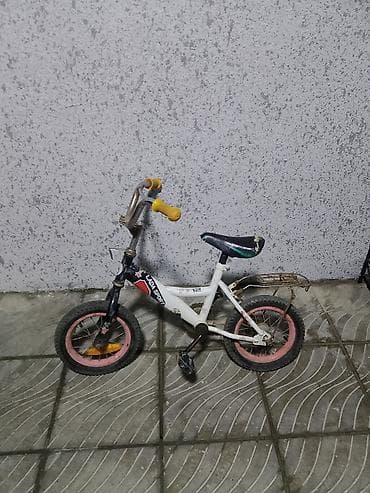 bicycle: Uşaq velosipedi – 12liy yaxşı vəziyyətdədir sadəcə təkərləri — 1