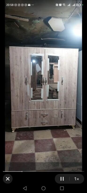 laminat qiyməti: Yeni, Açılan, 4 qapılı Düz dolab, Dolab-asılqan, Azərbaycan — 18