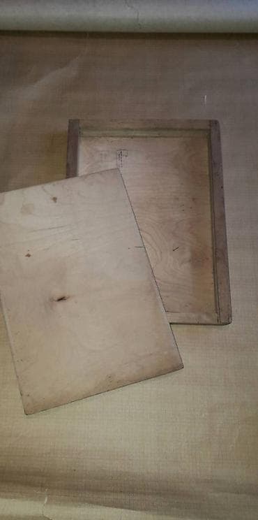 baseyn satisi: Qədimi rəsm qutusu satılır.SSRİ 50ci illər. Винтажный пенал — 1