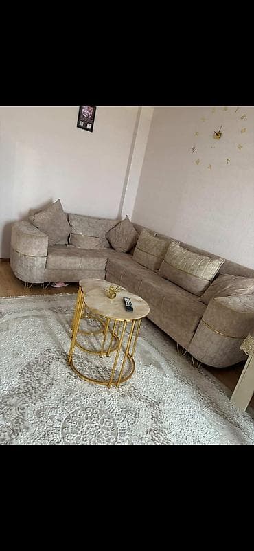 Künc divan, Qonaq otağı üçün, Açılmayan