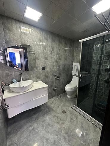 qebele ev satilir: Yeni yasamal cox seliqeli ev kiraye verili 2 otaq.19 mertebeni 14 — 4