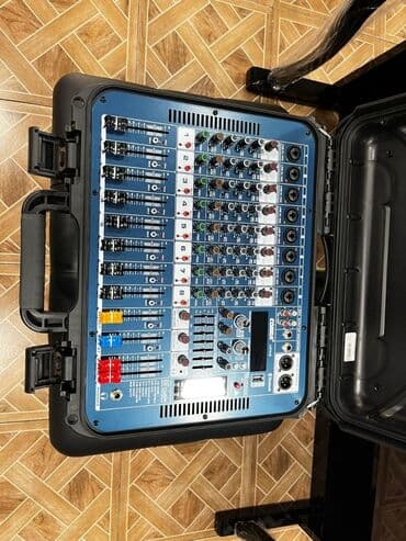 ses yazan cihazlar: Portativ qara çamadan içərisində yerləşən bu audio mikser, səslərin — 7