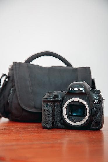 canon mark 3: Canon 5D Mark IV satılır. Aparat ideal vəziyyətdədir, çox az istifadə — 5