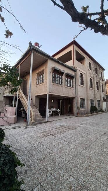 аренда дачи с бассейном: 9 комнат, 330 м² — 25