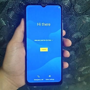 Zəng etməyin mesaj yazın! Smartfon – damla tipli ön kamera çıxıntısı