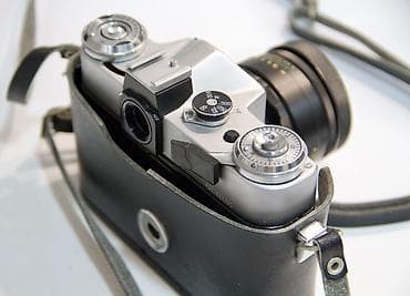 Zenit-E SSSR istehsali 70 ilindir tezedir — 2