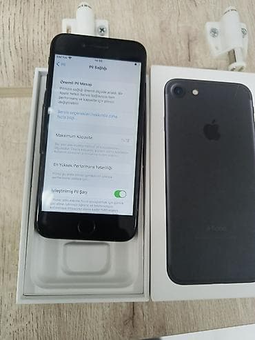 ipod classic 7: IPhone 7, 32 GB, Qara, Barmaq izi — 2