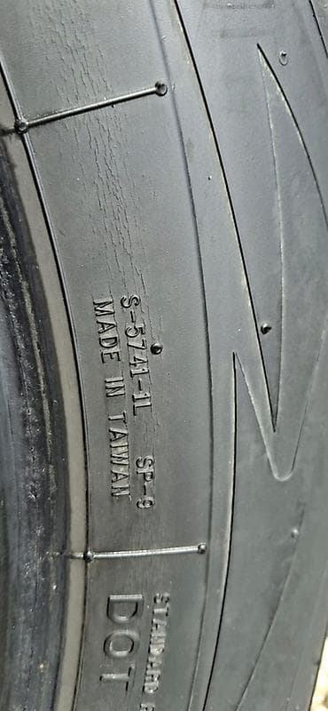 4 ədəd avtomobil şini - Ölçü: 235/60 R16 - Yük/sürət indeksi: 100V - — 2