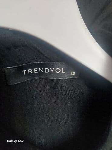 qadın ucun donlar: Trendyol qadın donu – ölçü 42 - Rəng: qara - Model: tiered (pilləli) — 3