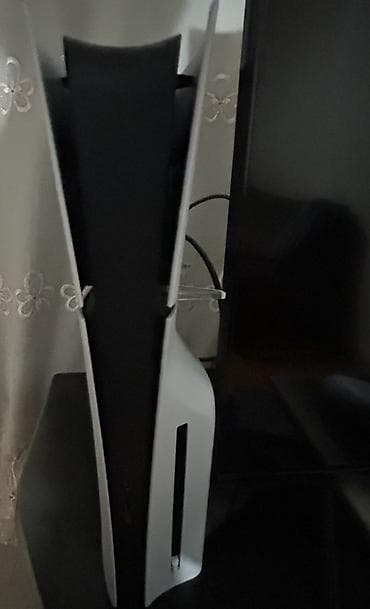 adapt: Playstation 5slim ideal vəziyyətdə təcili satılır🔰 Konsol çox — 3
