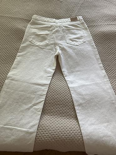 Ağ rəngli, IT’S BASİC marka 40 ölçü straight fit şalvar. Yeni alınıb lalafo.az -da Ağ rəngli, IT’S BASİC marka 40 ölçü straight fit şalvar. Yeni alınıb