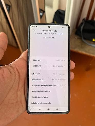 tekno spark 20: Xiaomi 11T, 256 GB, rəng - Qara, 
 İki sim kartlı — 1