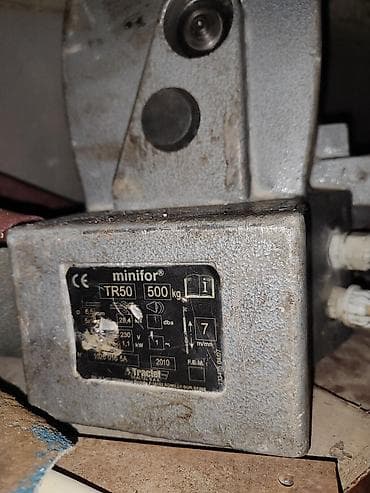 Alətlər: Tractel Minifor TR50 elektrikli qaldırıcı (hoist), az istifadə olunub — 3