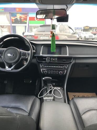 sulutepe cicek qesebesi heyet evleri kiraye: Kia Optima – ağ rəngli sedan - Kuzov: 4 qapılı sedan, ağ rəng, arxa — 7