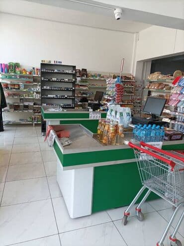 icarə donərxana: Saray qəsəbəsində yol kənarında 300 kv market icarəyə verilir. İcarə — 4