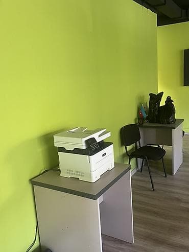 Ofis mebel dəsti Şəkilərdəki yanlız mebeler satılır 1500 manata 3 ay — 3