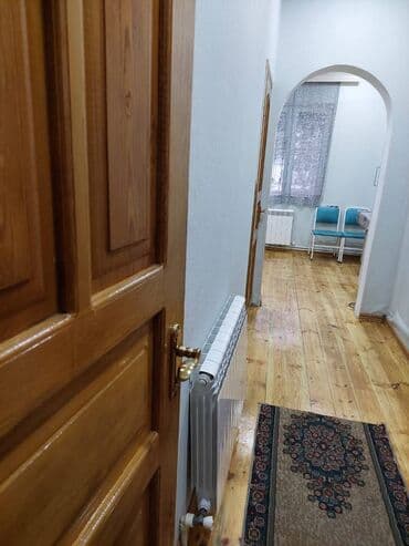 ehmedlide menziller: Əhmədli metrosuna yaxin Narqilə kafesinə yaxin 2 mertebeli binanın — 8