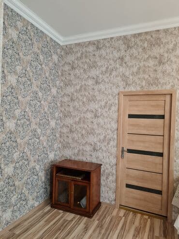 100 kv. m, 3 otaqlı, Su, Qaz, İnternet