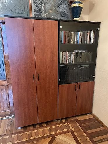 kreslo kokon: Daxildir: - Rəhbər masası (1 ədəd) - Köməkçi masa (1 ədəd) - Jurnal — 8