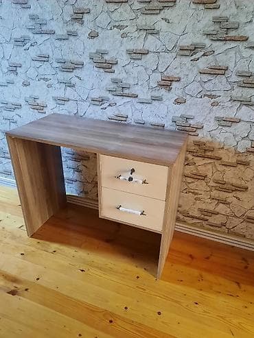 drnaq stolu: Yeni, Kvadrat masa — 2