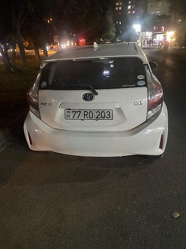 motoblok satilir: Toyota Aqua: 1.5 l | 2019 il Hetçbek — 4