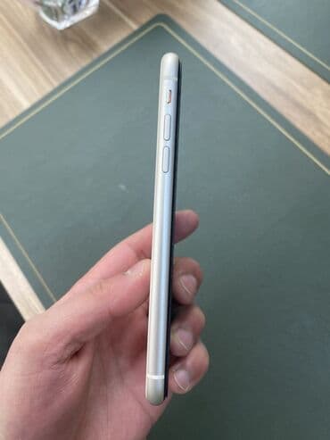 iphone c: IPhone 11, 128 GB, Ağ, Simsiz şarj, Face ID — 6