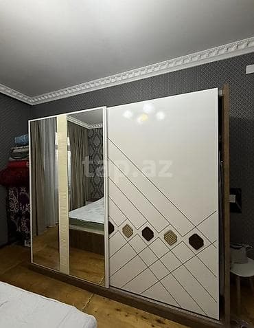 dekor ref: Yataq otağı dəsti Tərkib: - Çarpayı: ikinəfərlik ölçüdə, taxta — 2